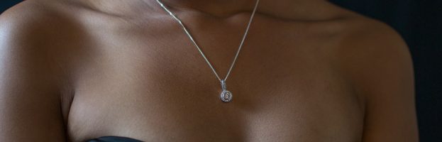 Choisir des bijoux qui vont vous mettre en valeur