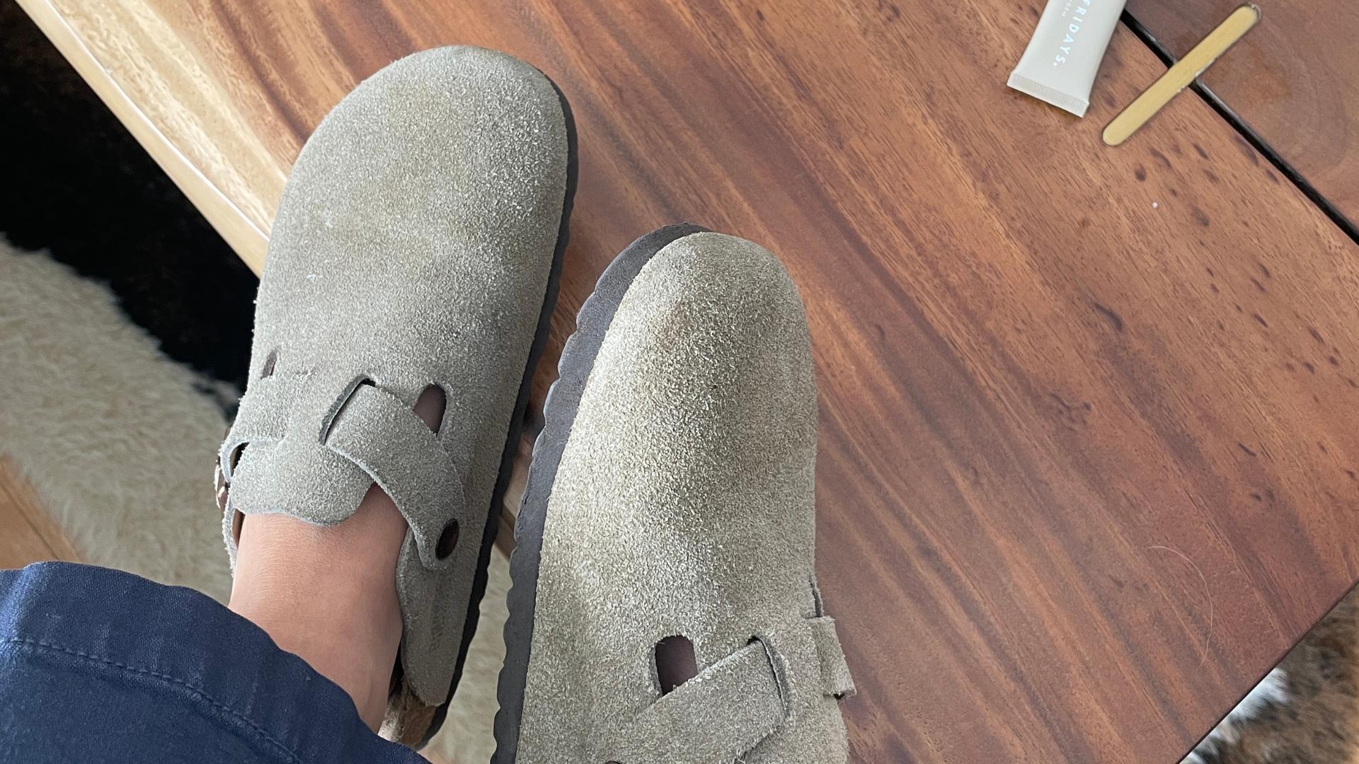 Pourquoi les Birkenstock sont-elles autant à la mode ?